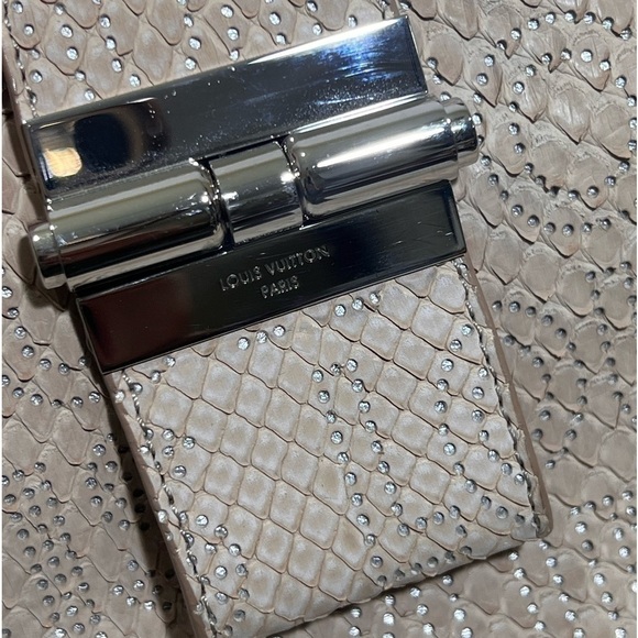 LOUIS VUITTON RARE EXOTIC COLLECTION Python Perfore Delphes. Snakeskin Leather - Picture 10 of 16